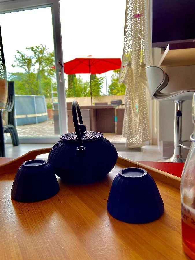 Holiday home Roquefort Les Pins-2 P-Piscine-Terrasse-Prestations